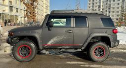 Toyota FJ Cruiser 2006 года за 13 000 000 тг. в Алматы – фото 4
