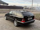 Mercedes-Benz C 180 1999 года за 3 200 000 тг. в Караганда – фото 2