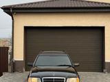 Mercedes-Benz C 180 1999 года за 3 200 000 тг. в Караганда – фото 5
