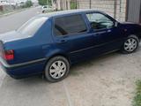 Volkswagen Vento 1993 года за 1 400 000 тг. в Шымкент – фото 4