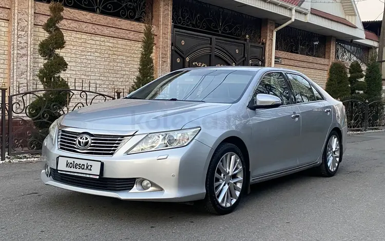 Toyota Camry 2012 года за 10 900 000 тг. в Тараз