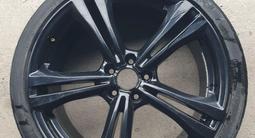 Диски AUDI SPEEDLINE R20 с шинами. за 400 000 тг. в Алматы