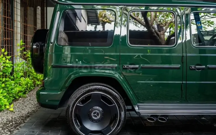 Оригинальные диски AMG R22 на Mercedes G Classe W463 Гелендваген Артикул за 1 300 000 тг. в Астана