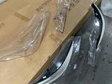 Стекла фар ПЕРЕДНИЕ BMW 5 SERIES E60 Е61 за 50 000 тг. в Алматы – фото 2