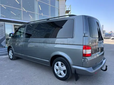 Volkswagen Caravelle 2011 года за 9 590 000 тг. в Уральск – фото 7