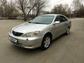 Toyota Camry 2003 годаүшін5 400 000 тг. в Усть-Каменогорск – фото 2