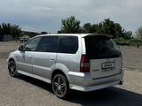 Mitsubishi Chariot 1998 года за 2 200 000 тг. в Семей – фото 3