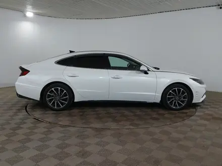 Hyundai Sonata 2020 года за 9 890 000 тг. в Шымкент – фото 4