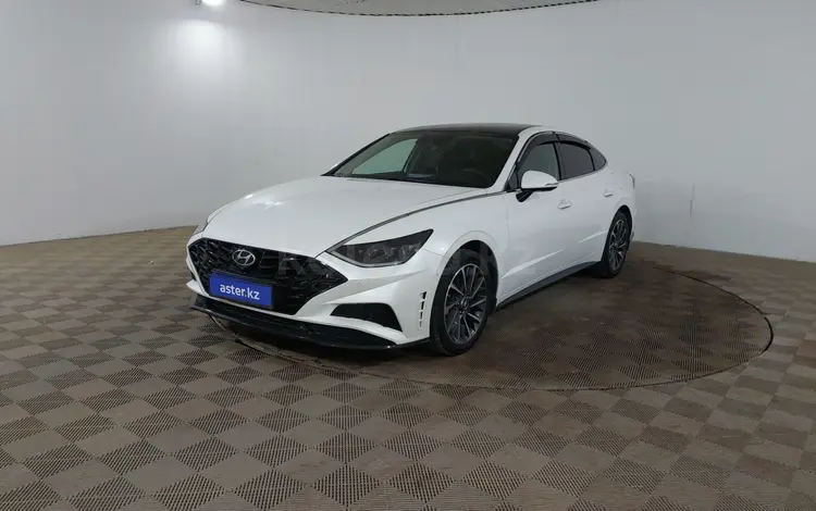 Hyundai Sonata 2020 года за 9 890 000 тг. в Шымкент