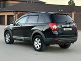 Chevrolet Captiva 2009 года за 3 500 000 тг. в Актобе – фото 4