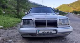 Mercedes-Benz E 220 1994 года за 2 500 000 тг. в Алматы – фото 3