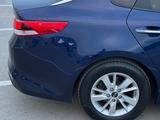 Kia Optima 2017 года за 6 900 000 тг. в Алматы – фото 2