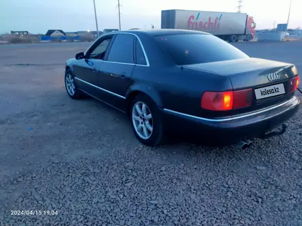 Audi A8 1996 года за 2 500 000 тг. в Балхаш – фото 3