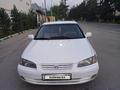 Toyota Camry 1998 годаүшін3 600 000 тг. в Алматы