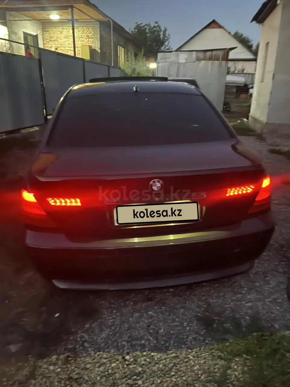 BMW 7 Series, 2002