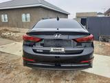 Hyundai Elantra 2016 годаүшін6 000 000 тг. в Атырау – фото 4