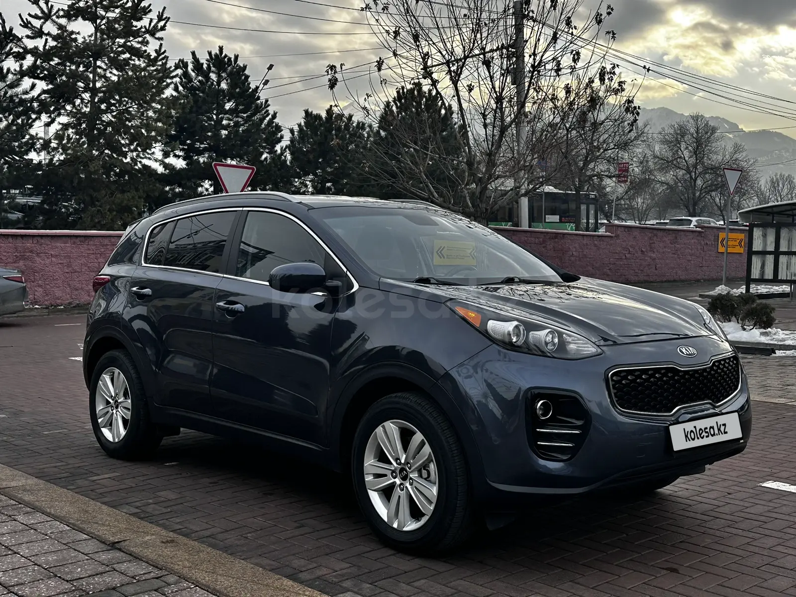 киа спортейдж 2010-2014. кроссовер киа спортейдж. Sportage 2022 клиренс. Kia sportage 271. Kia sportage suv.