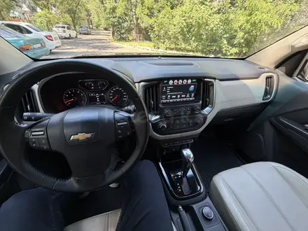 Chevrolet TrailBlazer 2020 года за 12 700 000 тг. в Алматы – фото 19