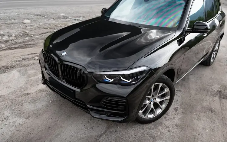 BMW X5 2020 года за 40 000 000 тг. в Алматы