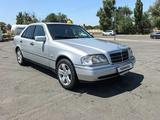 Mercedes-Benz C 230 1997 года за 2 650 000 тг. в Алматы