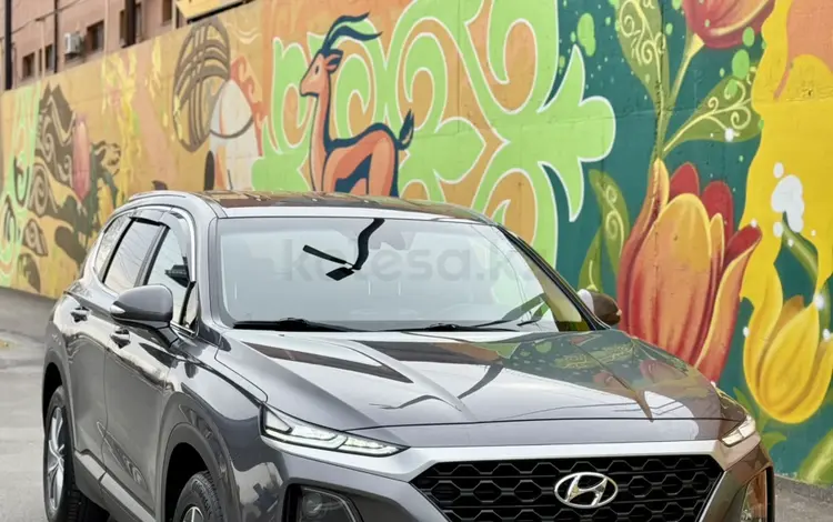 Hyundai Santa Fe 2018 года за 12 250 000 тг. в Шымкент
