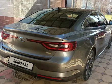 Renault Samsung SM6 2019 года за 8 200 000 тг. в Шымкент – фото 4