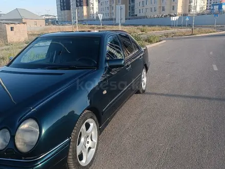 Mercedes-Benz E 280 1997 года за 3 000 000 тг. в Шымкент – фото 2