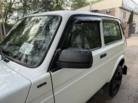 ВАЗ (Lada) Lada 2121 2022 года за 5 930 000 тг. в Алматы – фото 21
