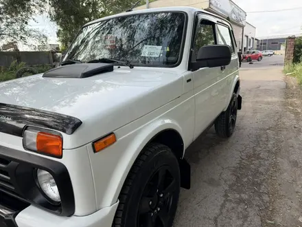 ВАЗ (Lada) Lada 2121 2022 года за 5 930 000 тг. в Алматы – фото 23