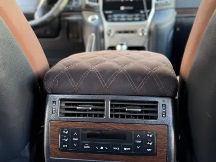 Toyota Land Cruiser 2017 года за 35 000 000 тг. в Актау – фото 13