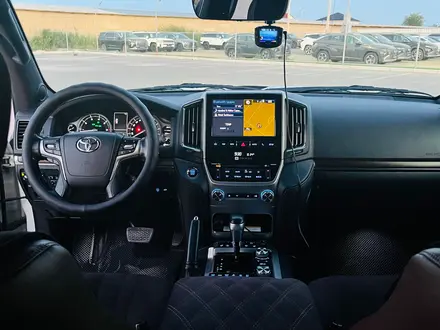 Toyota Land Cruiser 2017 года за 35 000 000 тг. в Актау – фото 7