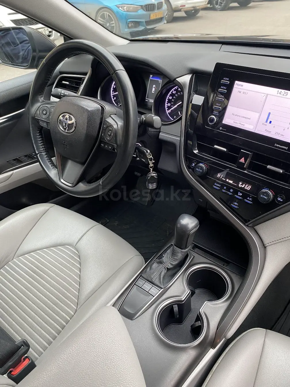 Toyota Camry, 2022