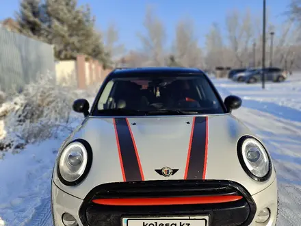 Mini Hatch 2015 года за 10 000 000 тг. в Караганда – фото 2