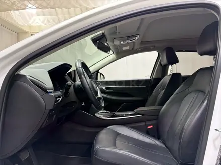Hyundai Sonata 2022 года за 10 500 000 тг. в Алматы – фото 12