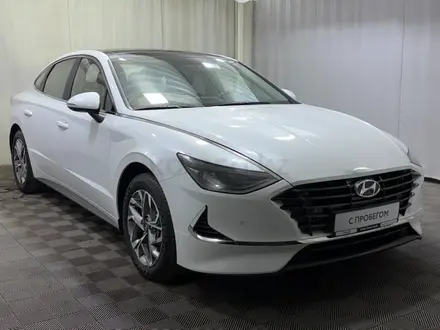 Hyundai Sonata 2022 года за 10 500 000 тг. в Алматы – фото 19