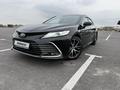 Toyota Camry 2021 года за 20 000 000 тг. в Шымкент – фото 2