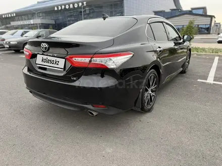 Toyota Camry 2021 года за 20 000 000 тг. в Шымкент – фото 9