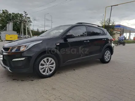 Kia Rio X-Line 2020 года за 7 300 000 тг. в Актобе – фото 3