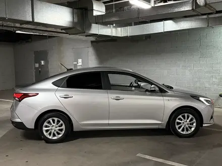 Hyundai Accent 2021 года за 8 000 000 тг. в Усть-Каменогорск – фото 8