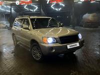 Toyota Highlander 2002 годаfor7 000 000 тг. в Алматы