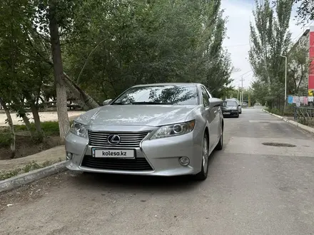 Lexus ES 300h 2012 года за 11 850 000 тг. в Кызылорда – фото 3