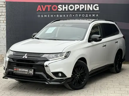 Mitsubishi Outlander 2022 года за 14 200 000 тг. в Актобе