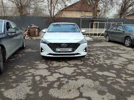 Hyundai Accent 2022 года за 9 200 000 тг. в Алматы – фото 29