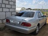 Mercedes-Benz E 320 1996 года за 2 249 000 тг. в Кокшетау – фото 3
