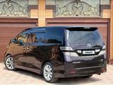Toyota Vellfire 2010 года за 5 700 000 тг. в Актобе – фото 3