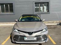 Toyota Camry 2020 года за 13 000 000 тг. в Алматы
