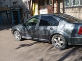 Volkswagen Jetta 2004 года за 1 800 000 тг. в Алматы – фото 2