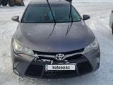 Toyota Camry 2016 года за 9 800 000 тг. в Павлодар – фото 2