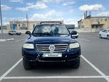 Volkswagen Touareg 2004 года за 4 000 000 тг. в Караганда