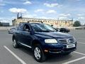 Volkswagen Touareg 2004 годаүшін4 000 000 тг. в Караганда – фото 2